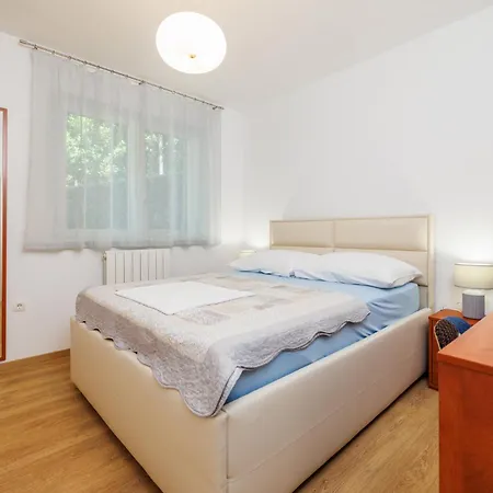 Crni Mol Crikvenica Apartmán *